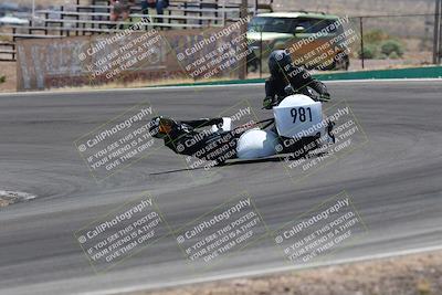 media/Apr-20-2025-AHRMA (Sun) [[393a79c373]]/Race/Group 9/Turn 4b/